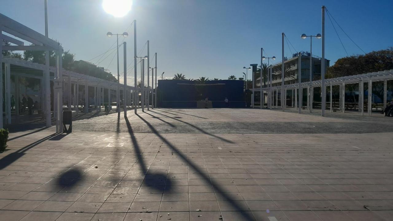 El Faro De Canet Canet d'En Berenguer Exterior photo